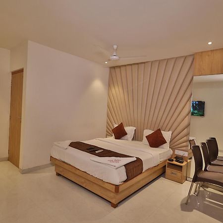 Hotel Stay Inn Navi Mumbai Exteriör bild