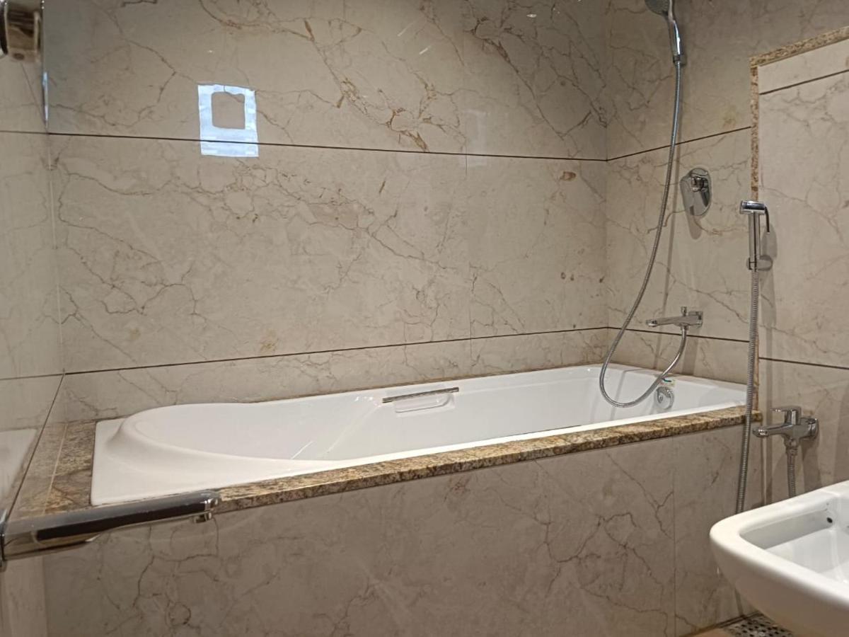 Hotel Stay Inn Navi Mumbai Exteriör bild