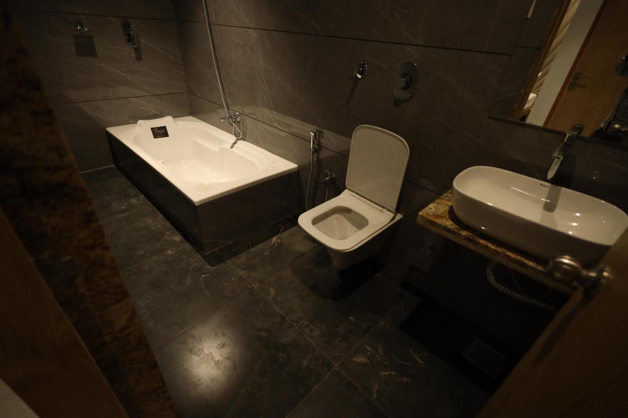 Hotel Stay Inn Navi Mumbai Exteriör bild