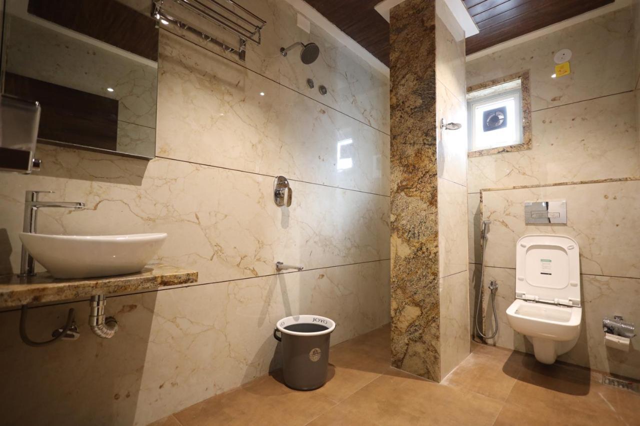 Hotel Stay Inn Navi Mumbai Exteriör bild
