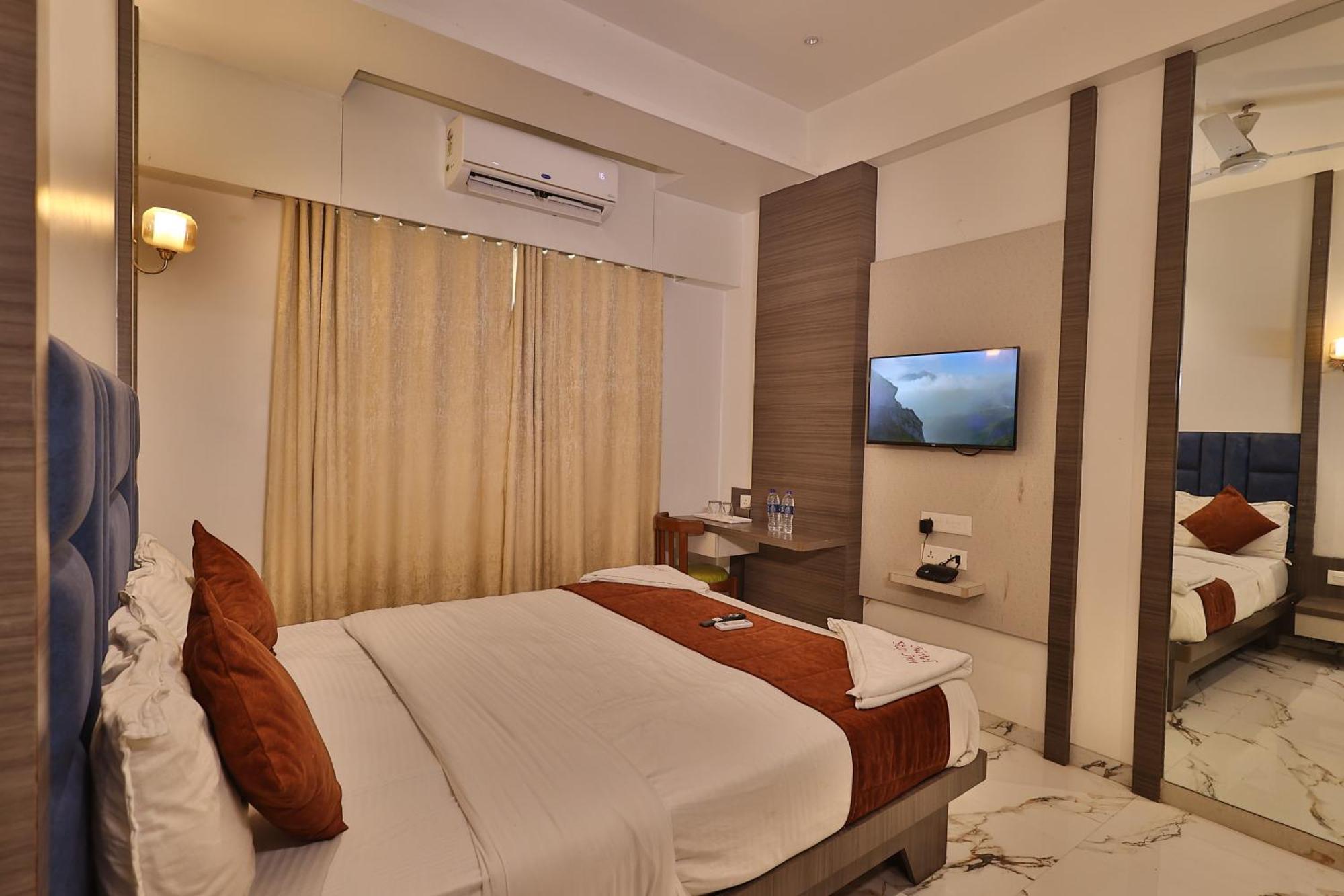 Hotel Stay Inn Navi Mumbai Exteriör bild